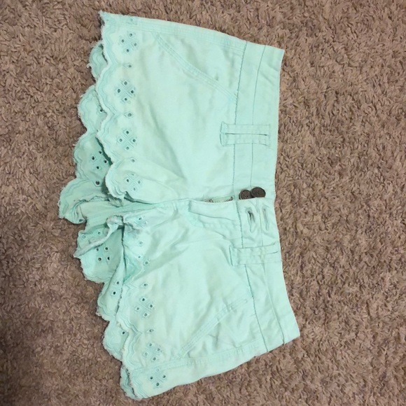 BKE Mint green shorts - Picture 2 of 3